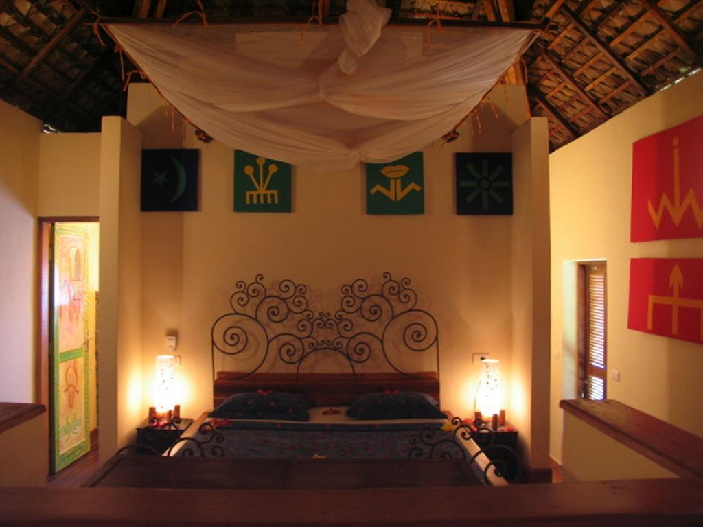 Le Zahir Lodge Ambatoloaka  Esterno foto